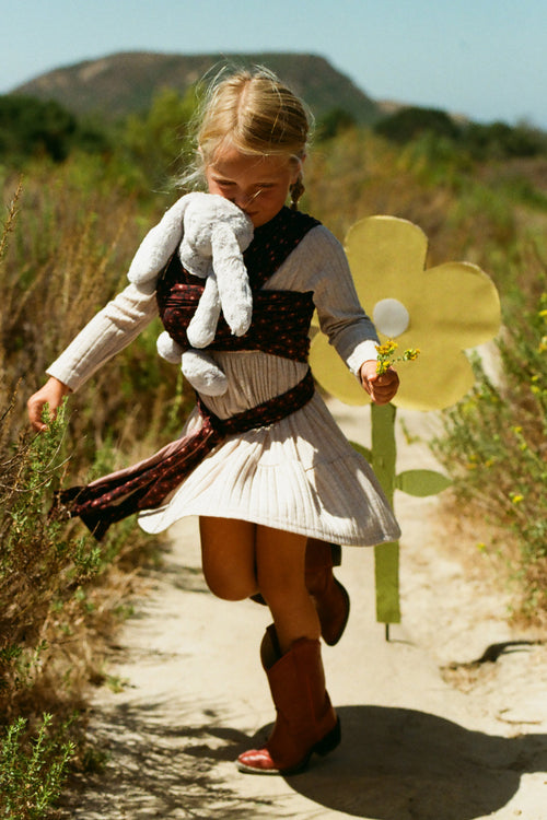 Midnight Daisy Solly Dolly