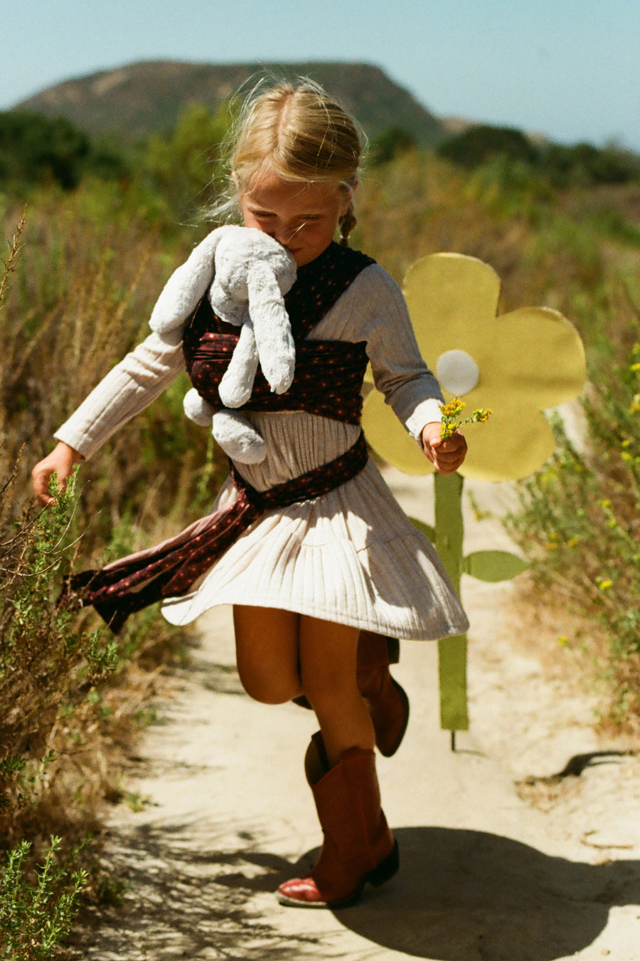 Midnight Daisy Solly Dolly