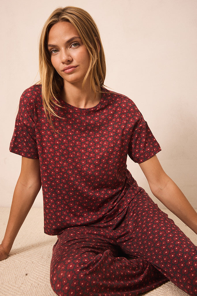 Midnight Daisy Short-Sleeve Women’s Sleep Set