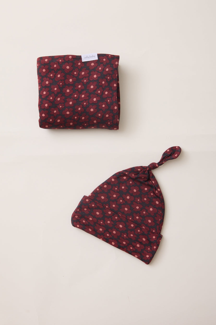 Midnight Daisy Swaddle + Hat Set