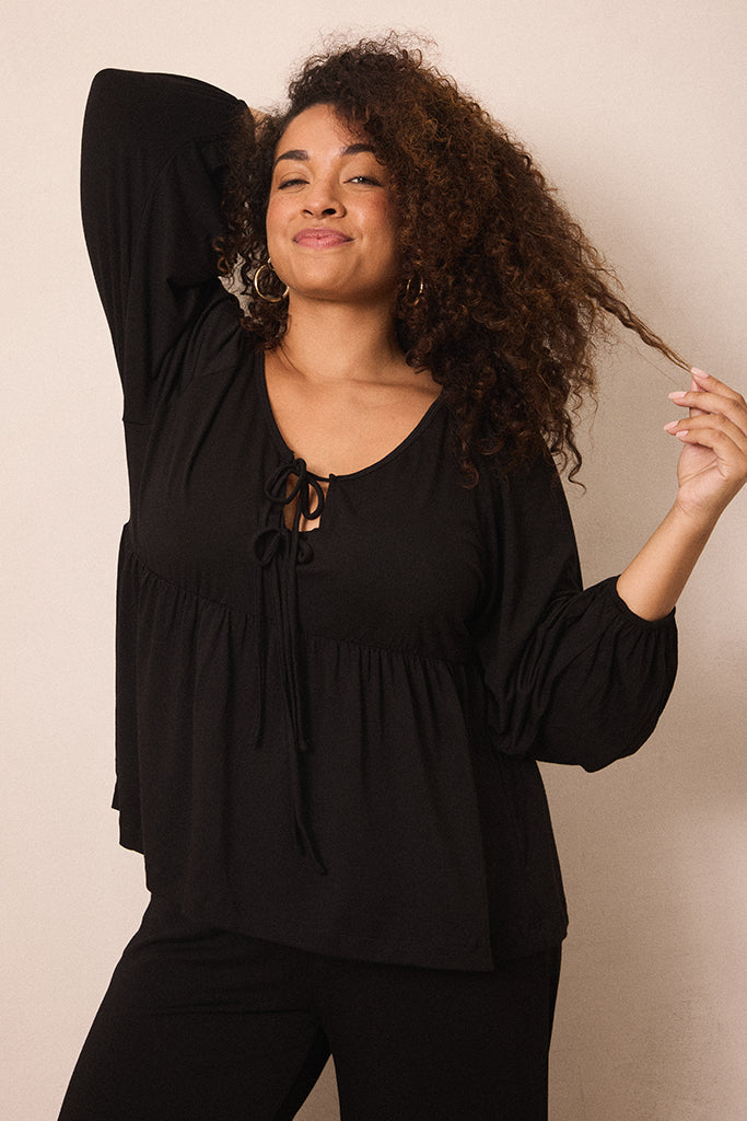 Black Tie-Top Long-Sleeve Women’s Sleep Set