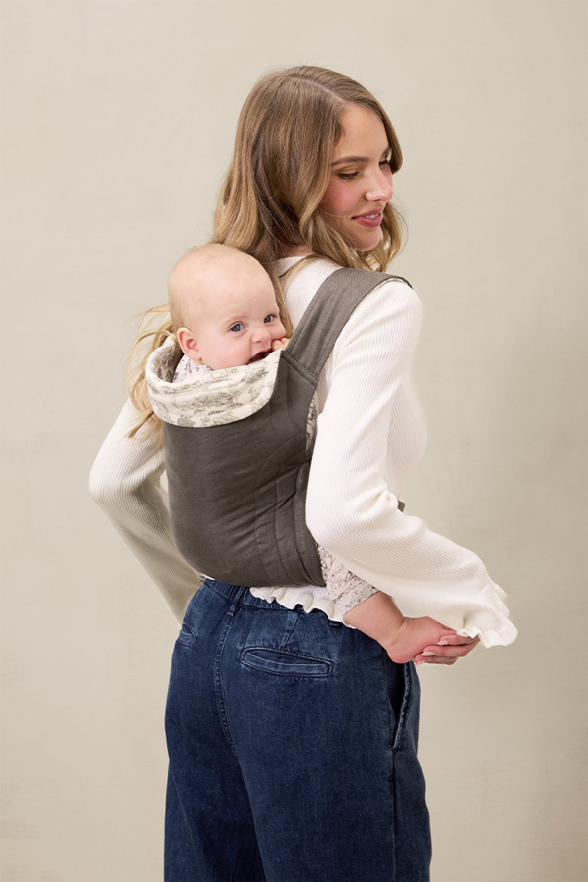 Charcoal Toile Soft Buckle Carrier